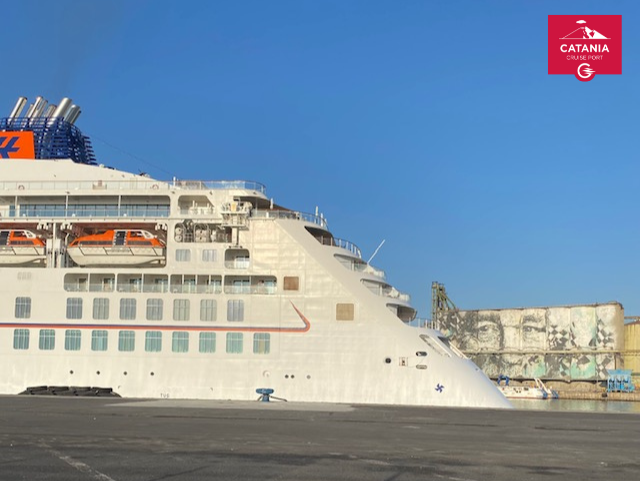 Il lusso a Catania Cruise Port con MS Europa 2